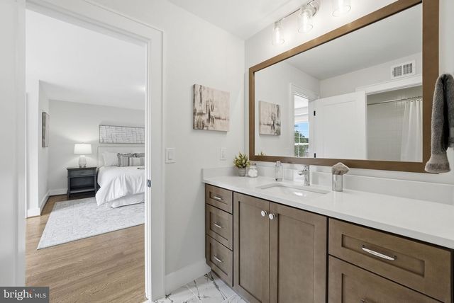 508 MERIDIAN ST, Falls Church, VA 22046