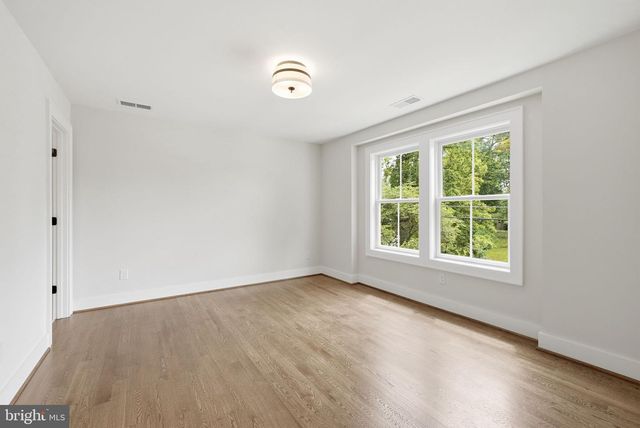 508 MERIDIAN ST, Falls Church, VA 22046