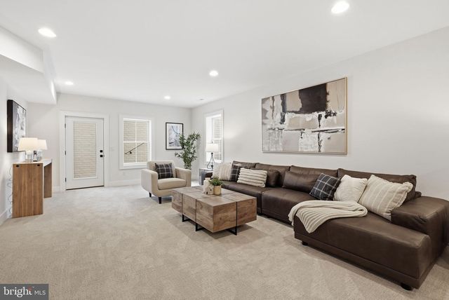 508 MERIDIAN ST, Falls Church, VA 22046