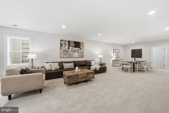 508 MERIDIAN ST, Falls Church, VA 22046