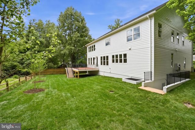 508 MERIDIAN ST, Falls Church, VA 22046