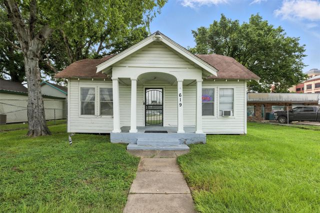 619 10th Street, Hempstead, TX 77445