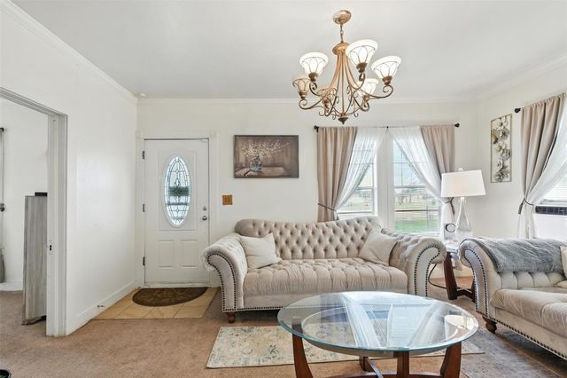 619 10th Street, Hempstead, TX 77445