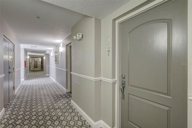 210 5TH AVENUE S 107, St Petersburg, FL 33701