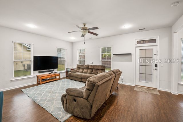 180 Okatie Park Cir E, Ridgeland, SC 29936