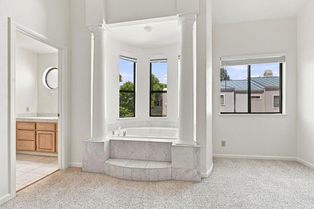 452 W Sunnyoaks Avenue, Campbell, CA 95008