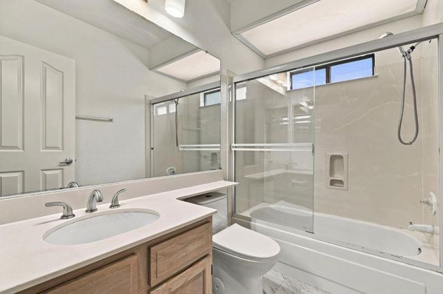 452 W Sunnyoaks Avenue, Campbell, CA 95008