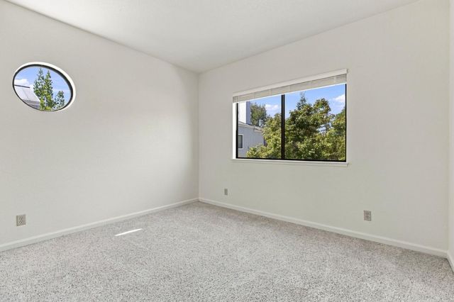 452 W Sunnyoaks Avenue, Campbell, CA 95008
