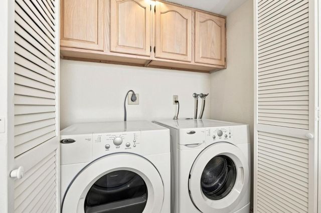 452 W Sunnyoaks Avenue, Campbell, CA 95008