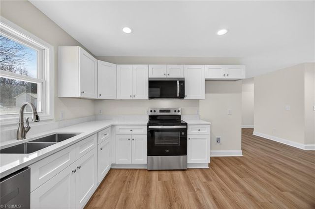 325 Log Barn Road, Salisbury, NC 28146