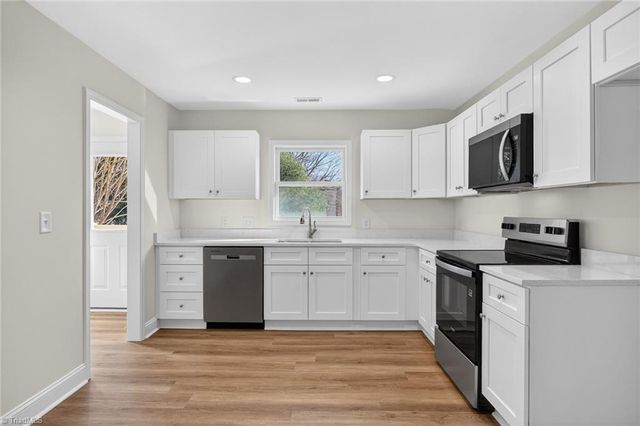 325 Log Barn Road, Salisbury, NC 28146