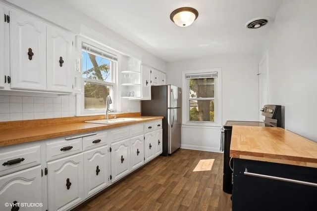 540 S Evergreen Avenue, Arlington Heights, IL 60005