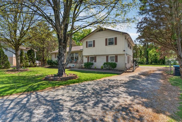 114 Crockett Ct, Smyrna, TN 37167