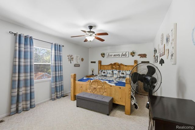 1615 N Five Lakes Road, Mayfield Township, MI 48412