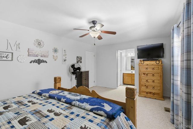 1615 N Five Lakes Road, Mayfield Township, MI 48412