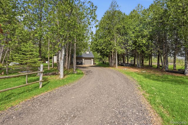 1615 N Five Lakes Road, Mayfield Township, MI 48412