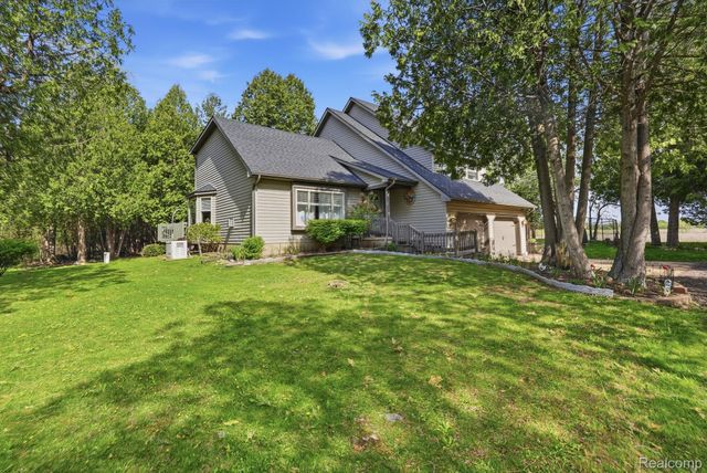 1615 N Five Lakes Road, Mayfield Township, MI 48412