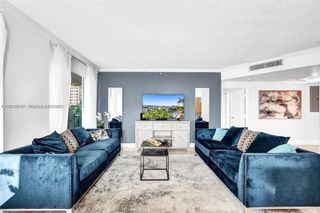 17555 NW Atlantic Blvd 608, Sunny Isles Beach, FL 33160