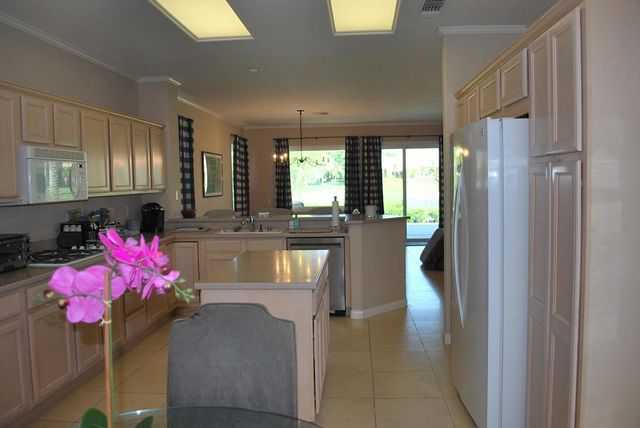 35491 Rosemont Drive, Palm Desert, CA 92211