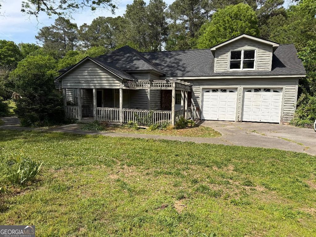189 Riverbend Road, Plainville, GA 30733