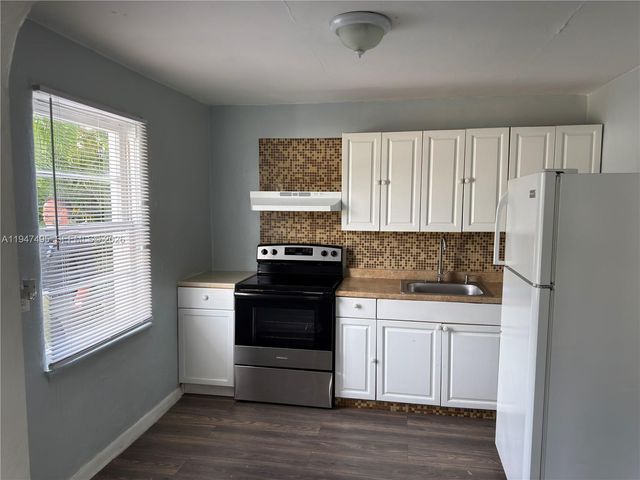 921 N 17th Ct 931, Hollywood, FL 33020