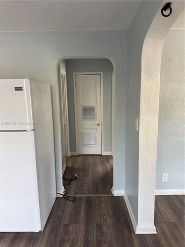 921 N 17th Ct 931, Hollywood, FL 33020