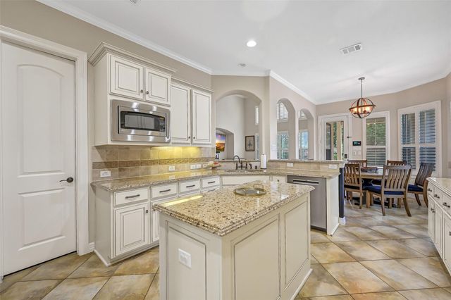 4516 Estella Court, League City, TX 77573