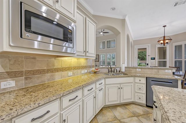 4516 Estella Court, League City, TX 77573