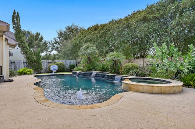 4516 Estella Court, League City, TX 77573