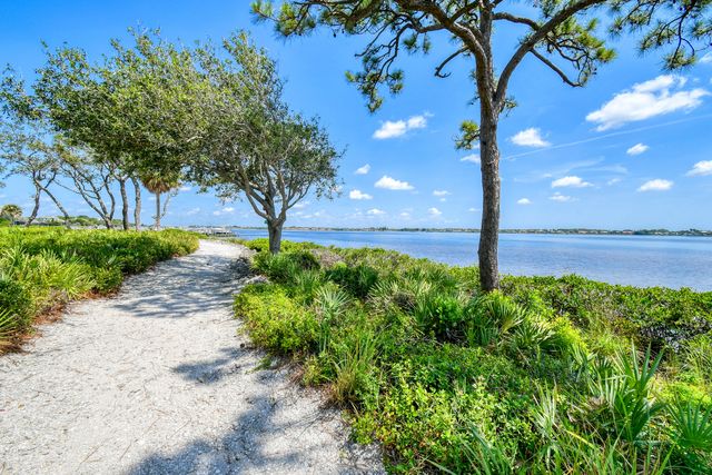 2536 NW Seagrass Drive 2a, Palm City, FL 34990