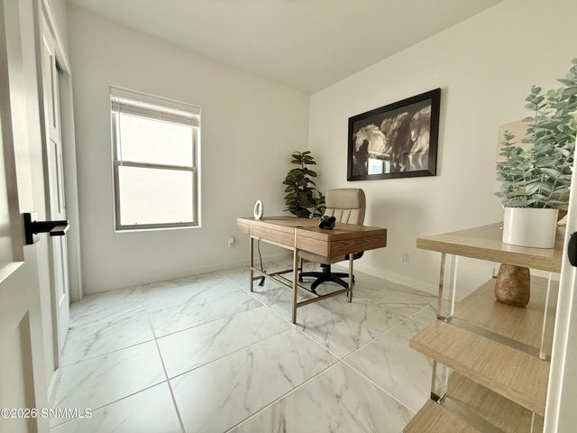 3724 Daybreak Street, Las Cruces, NM 88012