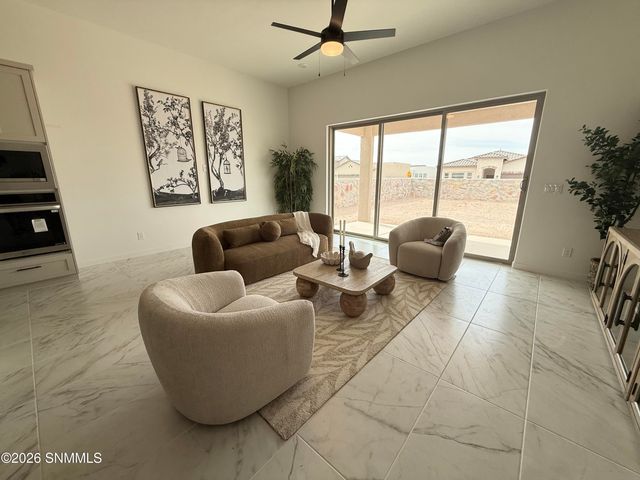 3724 Daybreak Street, Las Cruces, NM 88012