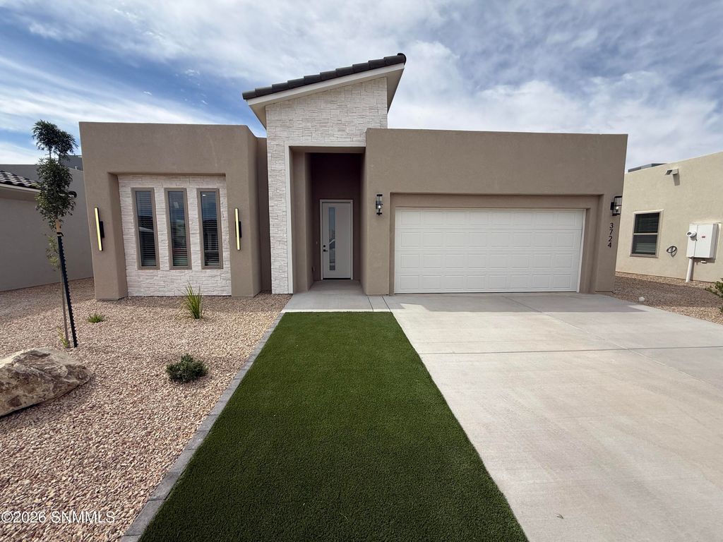 3724 Daybreak Street, Las Cruces, NM 88012