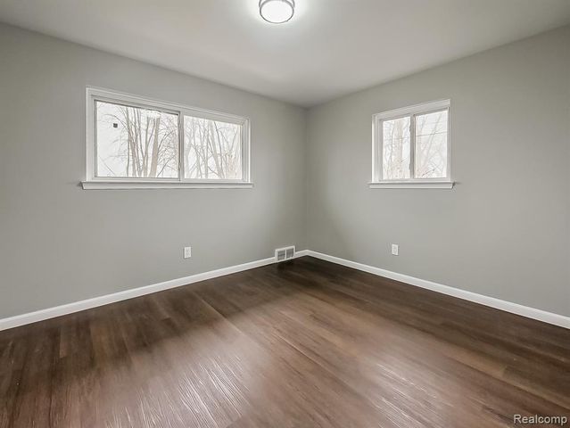 11780 Haggerty Road, Belleville, MI 48111