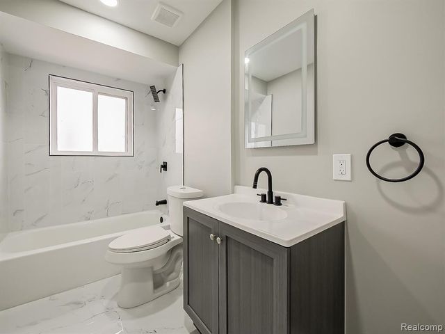 11780 Haggerty Road, Belleville, MI 48111