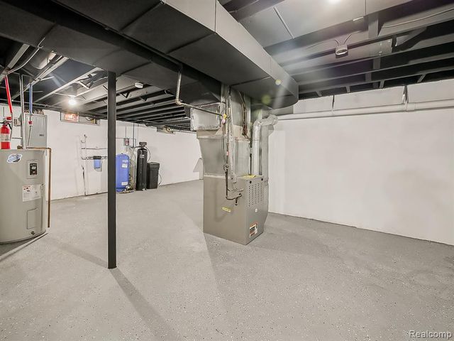 11780 Haggerty Road, Belleville, MI 48111