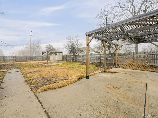 11780 Haggerty Road, Belleville, MI 48111