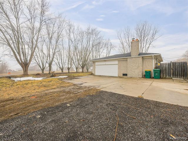 11780 Haggerty Road, Belleville, MI 48111