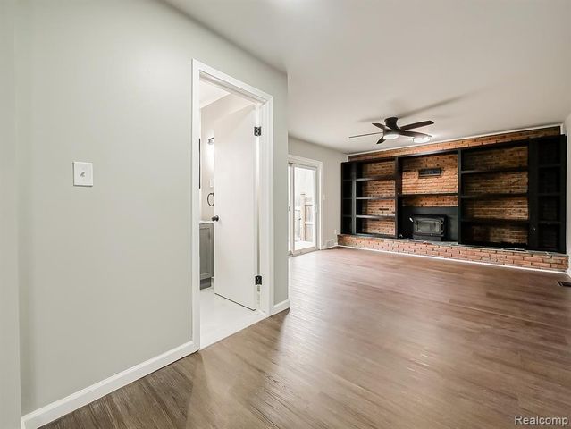 11780 Haggerty Road, Belleville, MI 48111