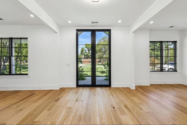 5205 Williamsburg Rd, Brentwood, TN 37027