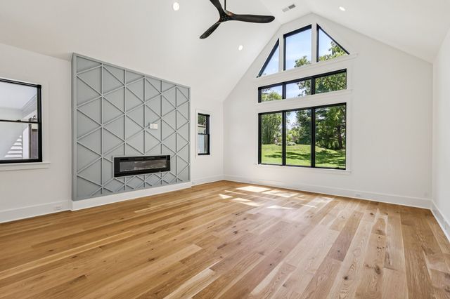 5205 Williamsburg Rd, Brentwood, TN 37027