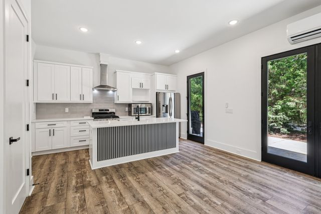 5205 Williamsburg Rd, Brentwood, TN 37027