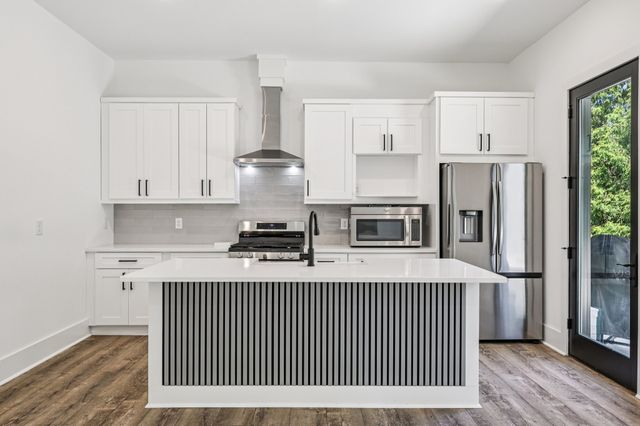 5205 Williamsburg Rd, Brentwood, TN 37027