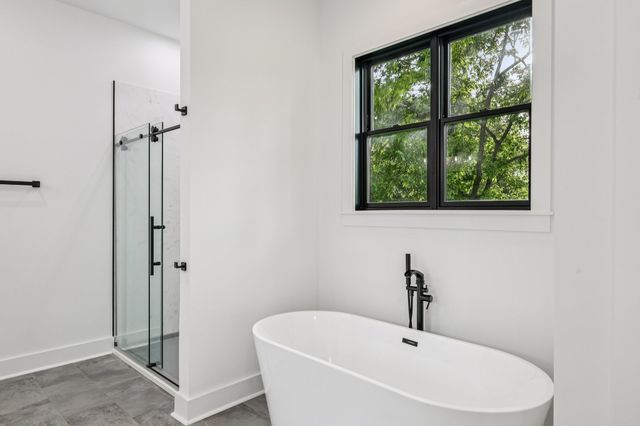 5205 Williamsburg Rd, Brentwood, TN 37027