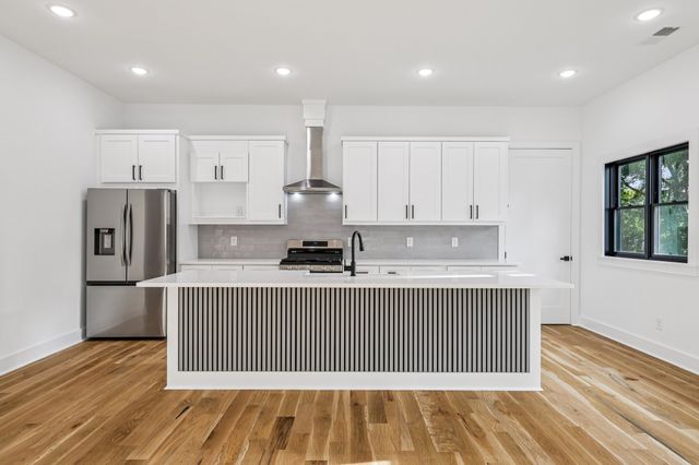 5205 Williamsburg Rd, Brentwood, TN 37027