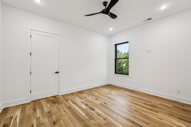 5205 Williamsburg Rd, Brentwood, TN 37027