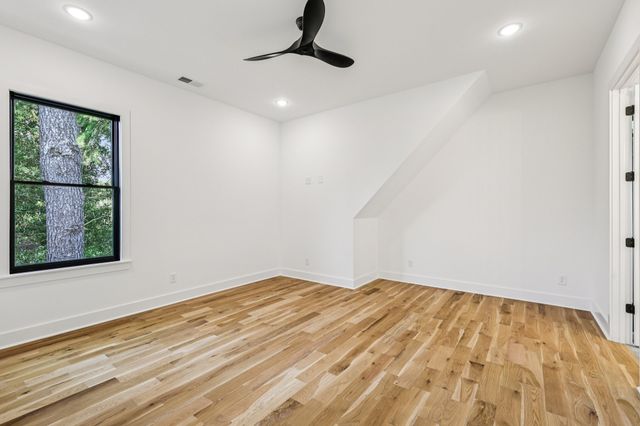 5205 Williamsburg Rd, Brentwood, TN 37027