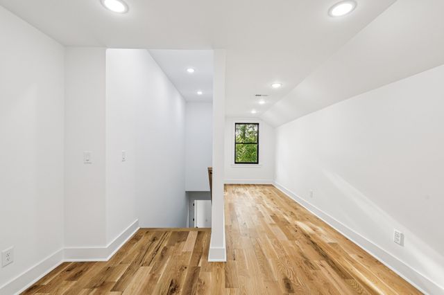 5205 Williamsburg Rd, Brentwood, TN 37027