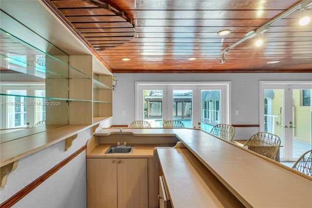 7941 SW 18th Ter, Miami, FL 33155