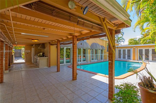 7941 SW 18th Ter, Miami, FL 33155